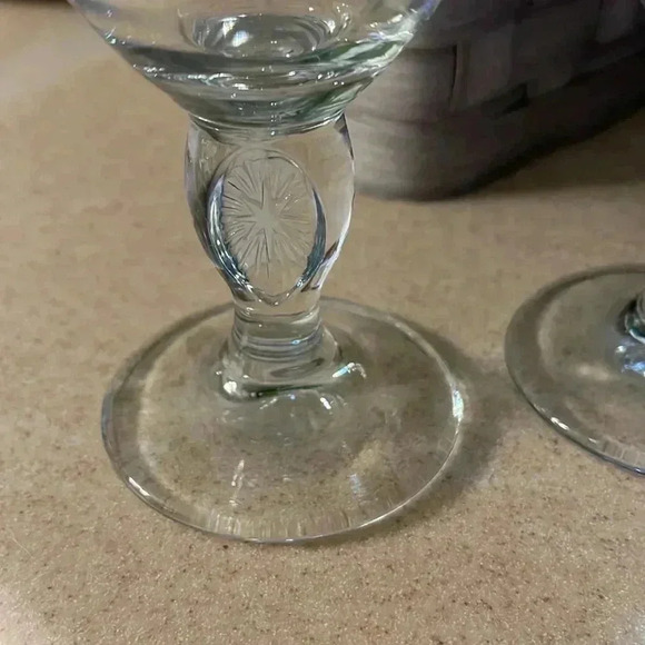 Stella Artois 12oz “Enjoy the Present” Beer Glasses set of 2 - Picture 3 of 3